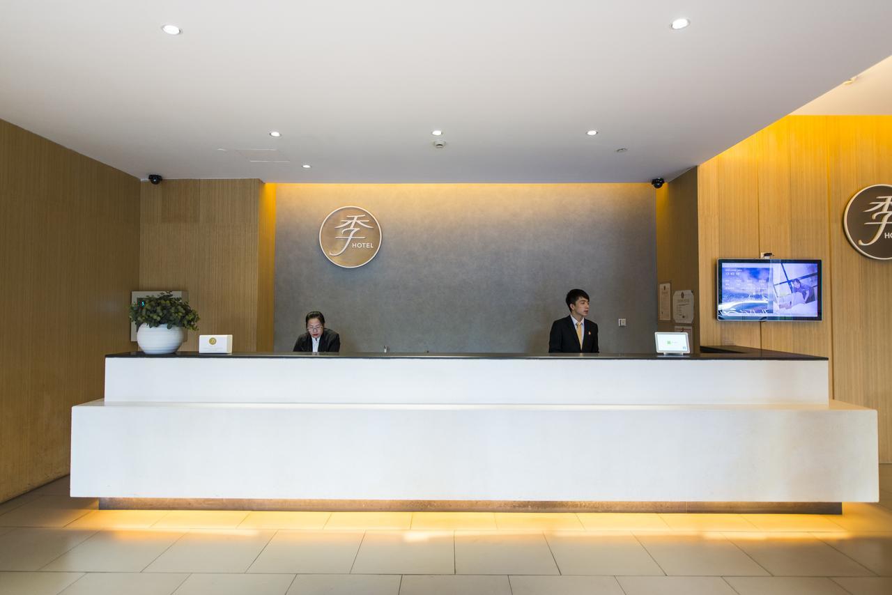 Ji Hotel Shanghai Hongqiao Airport Huqingping Highway Buitenkant foto