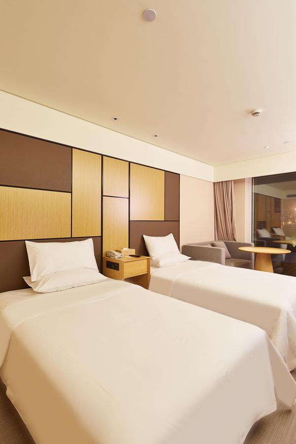 Ji Hotel Shanghai Hongqiao Airport Huqingping Highway Buitenkant foto