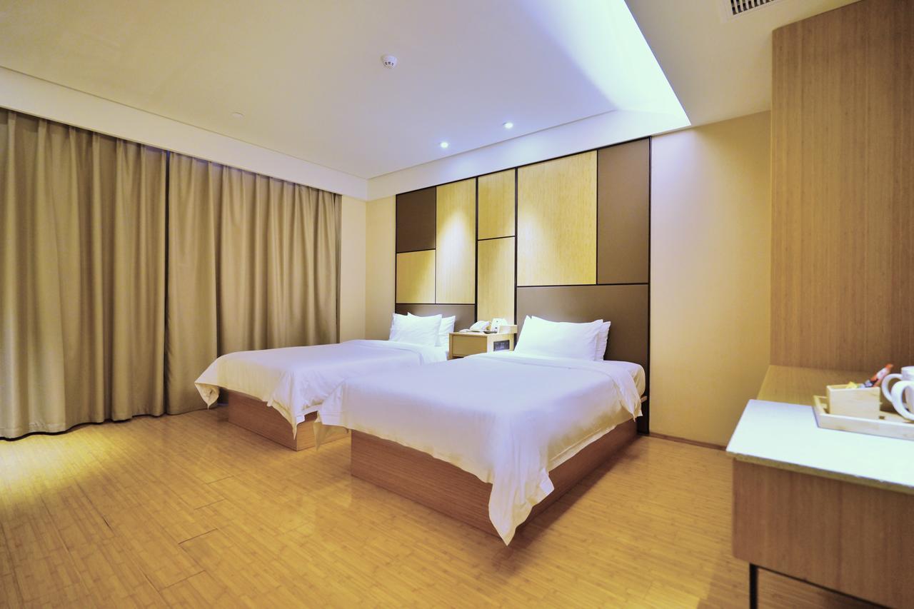 Ji Hotel Shanghai Hongqiao Airport Huqingping Highway Buitenkant foto