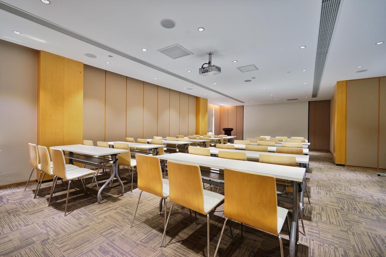 Ji Hotel Shanghai Hongqiao Airport Huqingping Highway Buitenkant foto